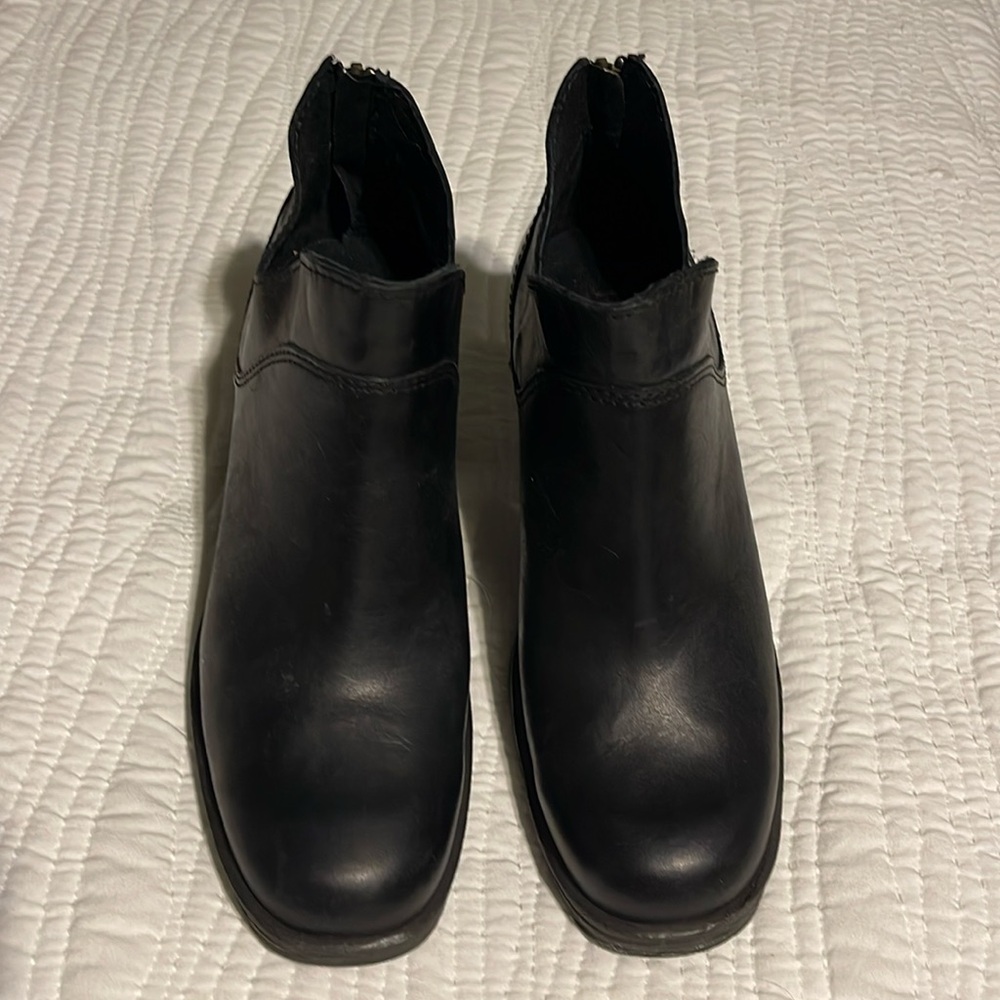 Born black ankle boots with chunky heel and back zipper
